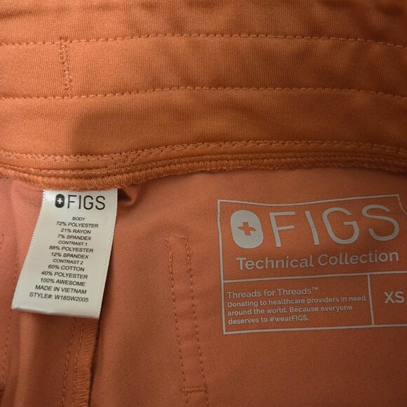 Figs Zamora Jogger Scrub Pants Coral XS - Picture 3 of 4